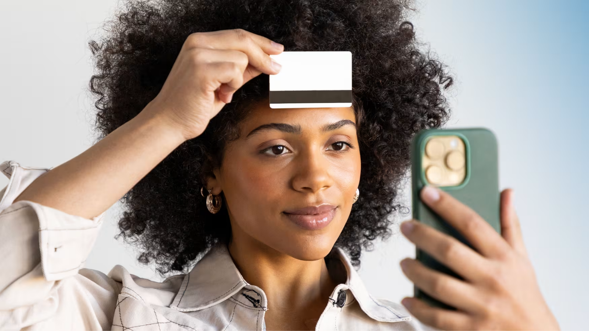 How to Measure Your Pupillary Distance (PD) at Home